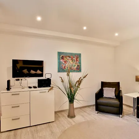 Haus Iris Osternest 방어로게